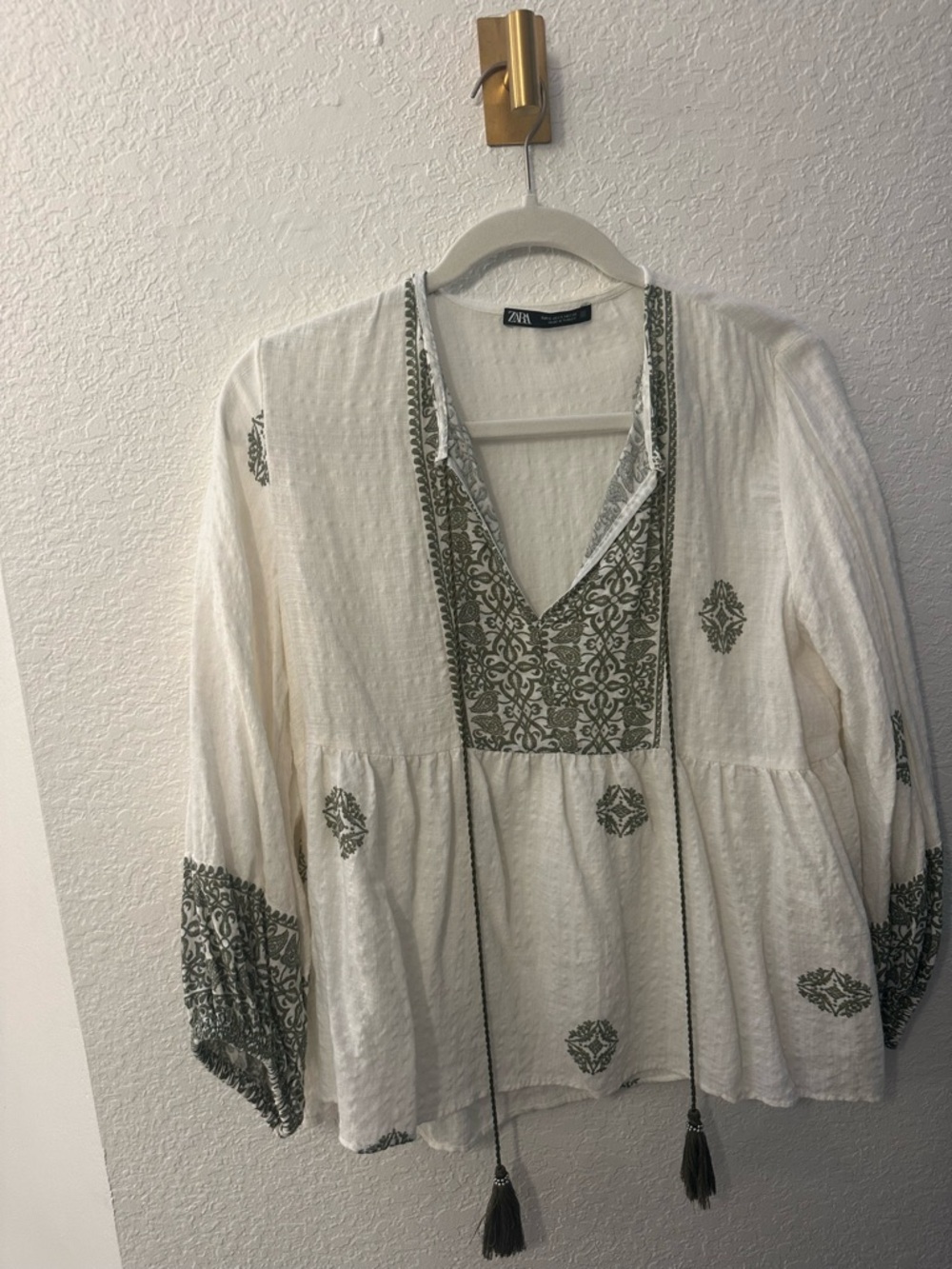 Zara Cream Tunic with Green Embroidered V-Neck